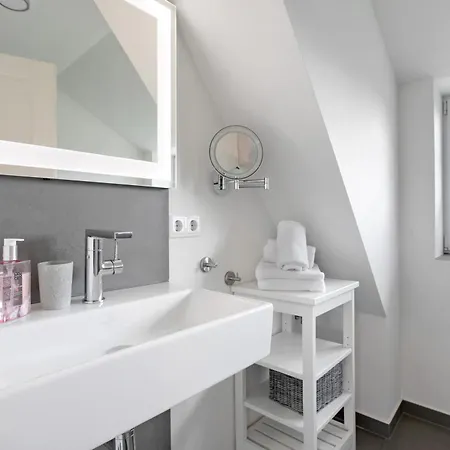 펜션 Kaeptn's Huus 클랑크스뷜